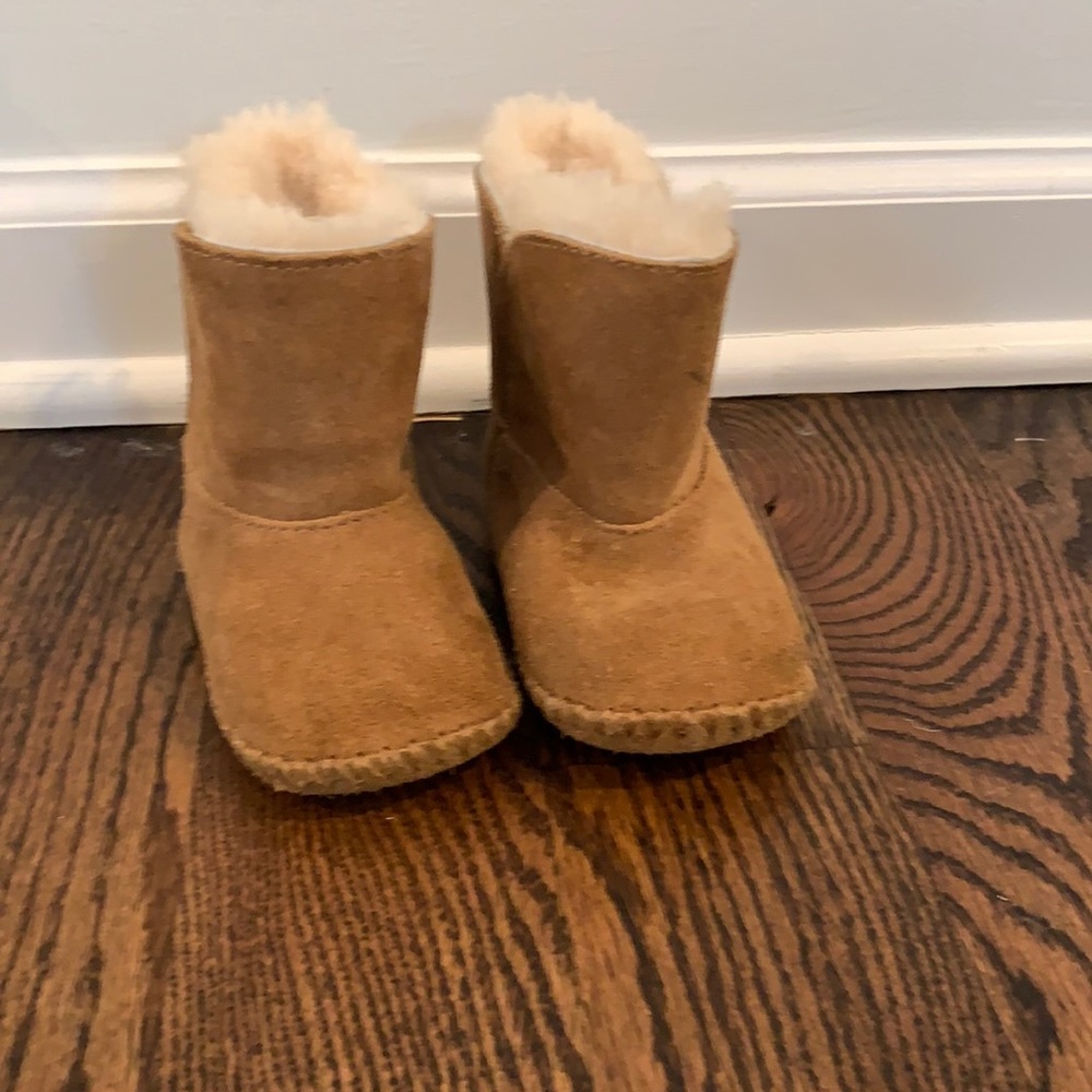 Baby ugg slipper boots